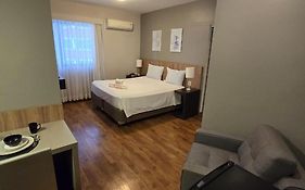 LA RESIDENCE PAULISTA - Flat 806 - Residence Service + Academia + Piscina + Prox. Paulista